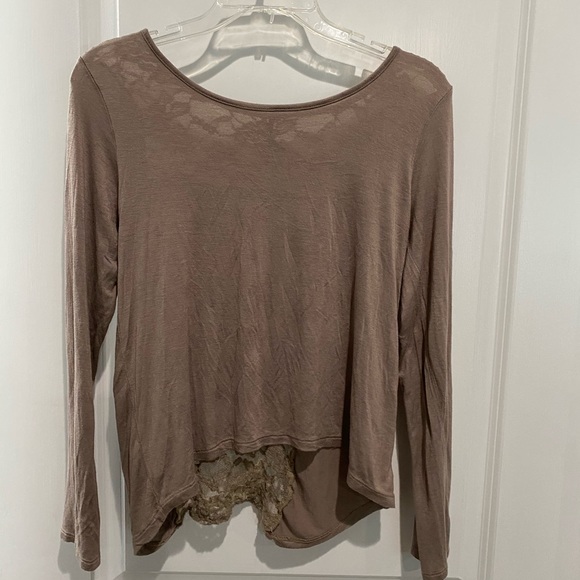 Splash Tops - Splash LS Shirt w/lace up mid of back, Sz JuniorXL